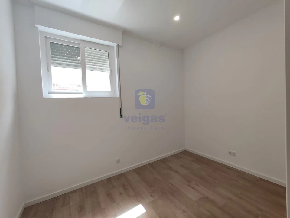 Apartamento T2 para Venda em Baixa da Banheira e Vale da Amoreira Foto 19