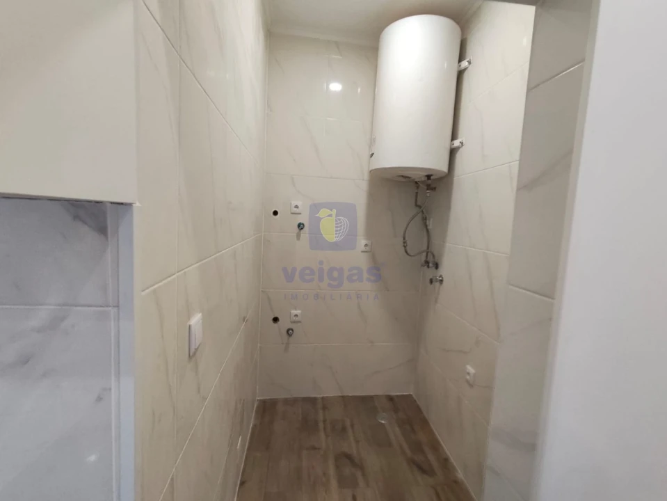 Apartamento T2 para Venda em Baixa da Banheira e Vale da Amoreira Foto 4