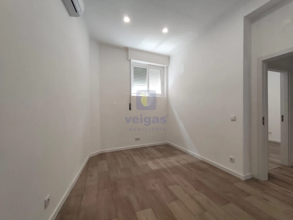 Apartamento T2 para Venda em Baixa da Banheira e Vale da Amoreira Foto 16