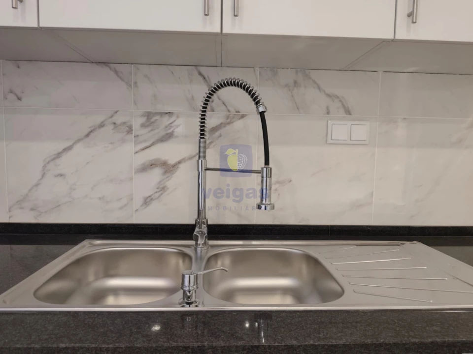 Apartamento T2 para Venda em Baixa da Banheira e Vale da Amoreira Foto 3