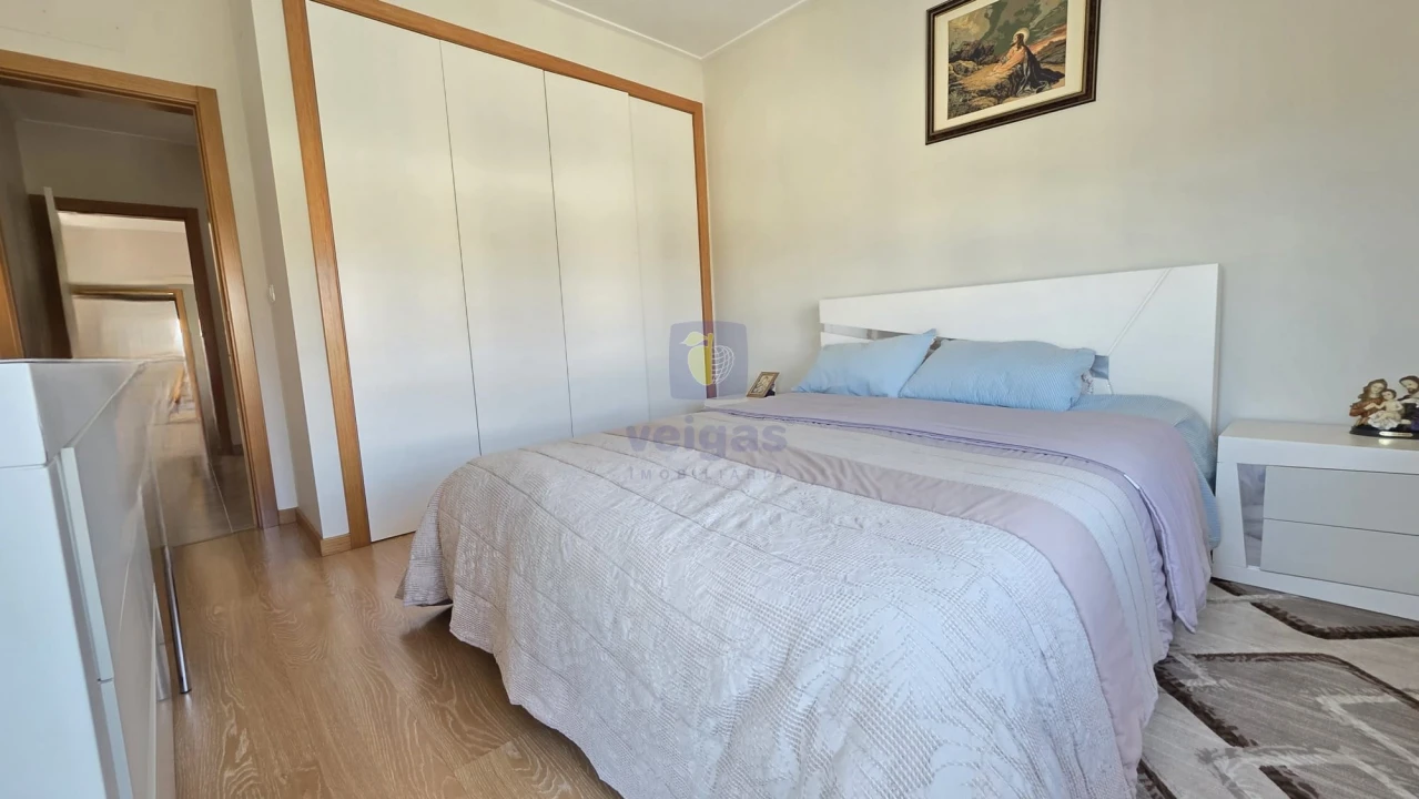 Apartamento T2 para Venda em Campelos e Outeiro da Cabeça Foto 12