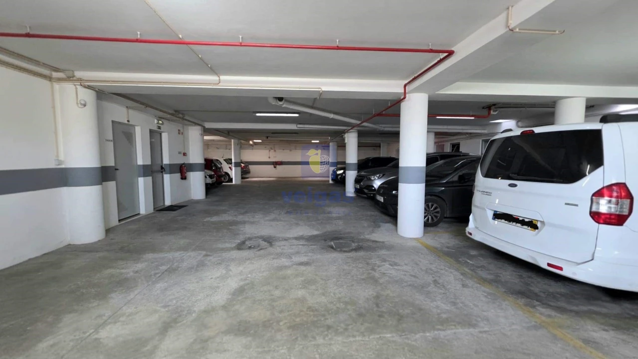 Apartamento T2 para Venda em Campelos e Outeiro da Cabeça Foto 14