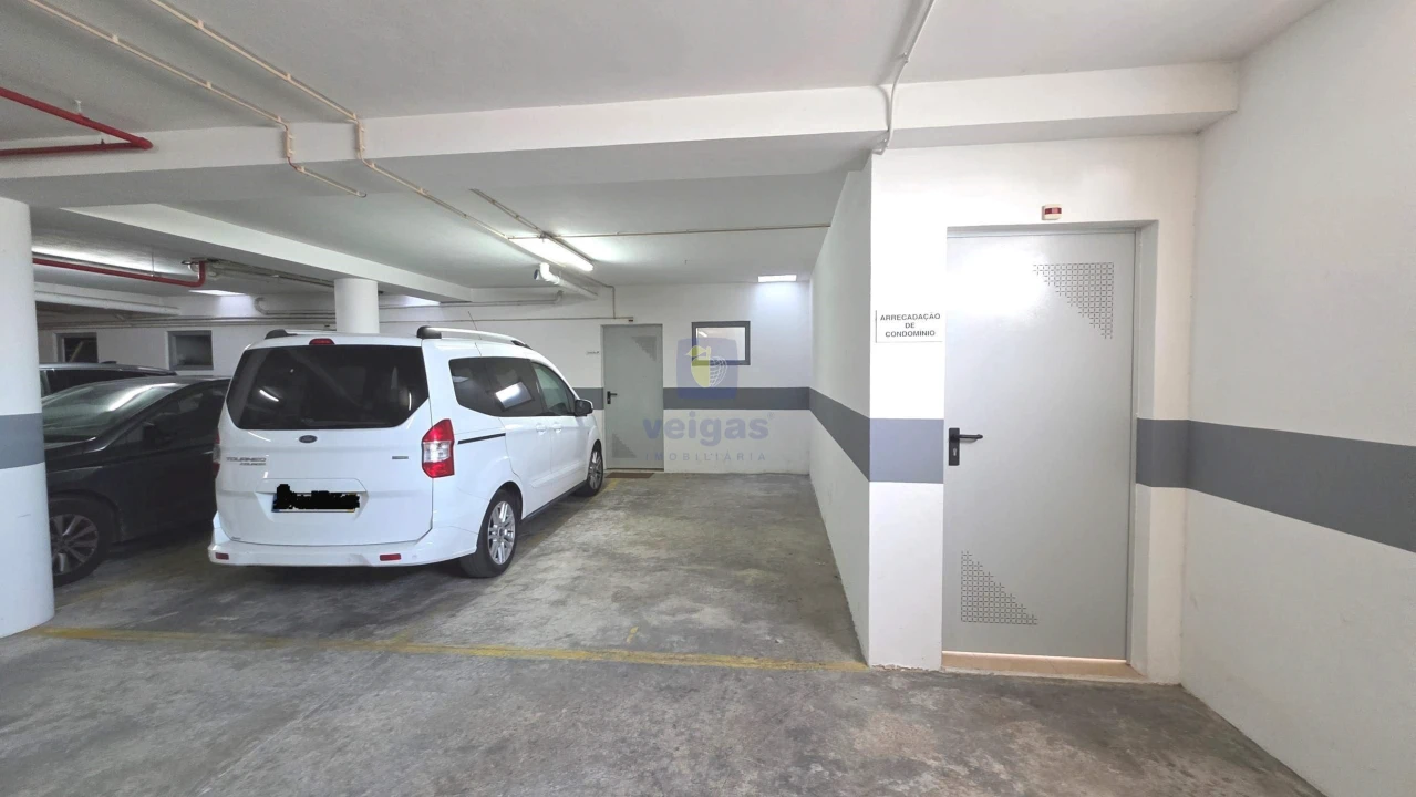 Apartamento T2 para Venda em Campelos e Outeiro da Cabeça Foto 15