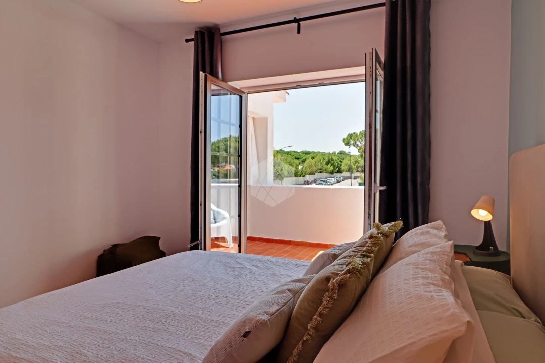 Apartamento T2 para Venda em Albufeira e Olhos de Água Foto 11
