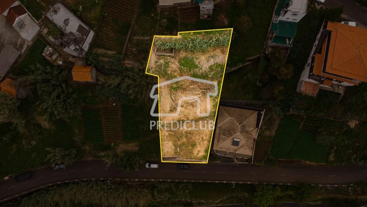 Terreno para Venda em Calheta Foto 2