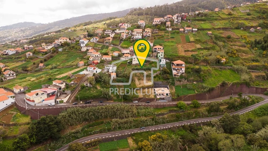 Terreno para Venda em Calheta Foto 4
