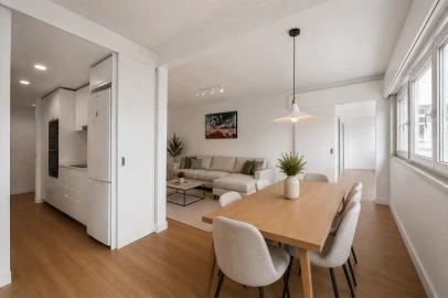 Apartamento T2 para Venda em Oeiras e São Julião da Barra, Paço de Arcos e Caxias