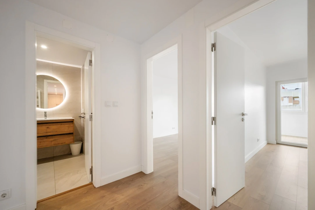 Apartamento T2 para Venda em Oeiras e São Julião da Barra, Paço de Arcos e Caxias Foto 12
