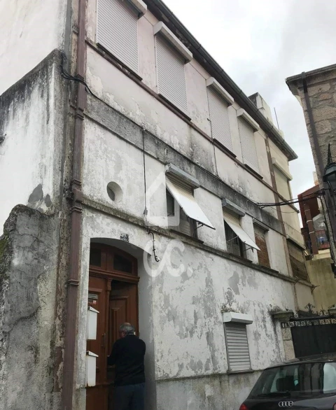 Prédio para Venda em Covilhã e Canhoso