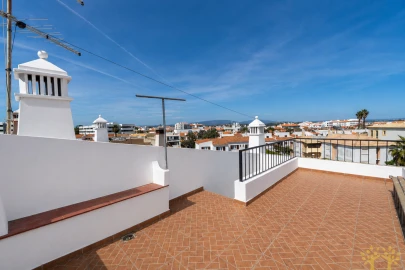 Moradia T4 para Venda em Lagos (São Sebastião e Santa Maria)