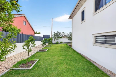 Moradia T5 para Venda em Leiria, Pousos, Barreira e Cortes