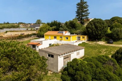 Moradia T2 para Venda em Agualva e Mira-Sintra