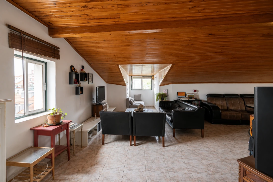 Apartamento T3 para Venda em Arroios Foto 6