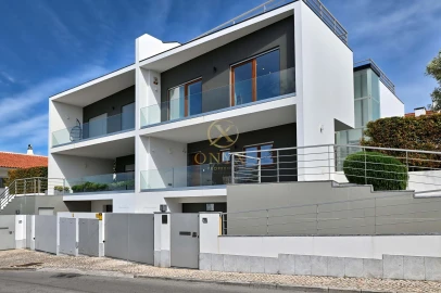Moradia T3 para Venda em Carcavelos e Parede