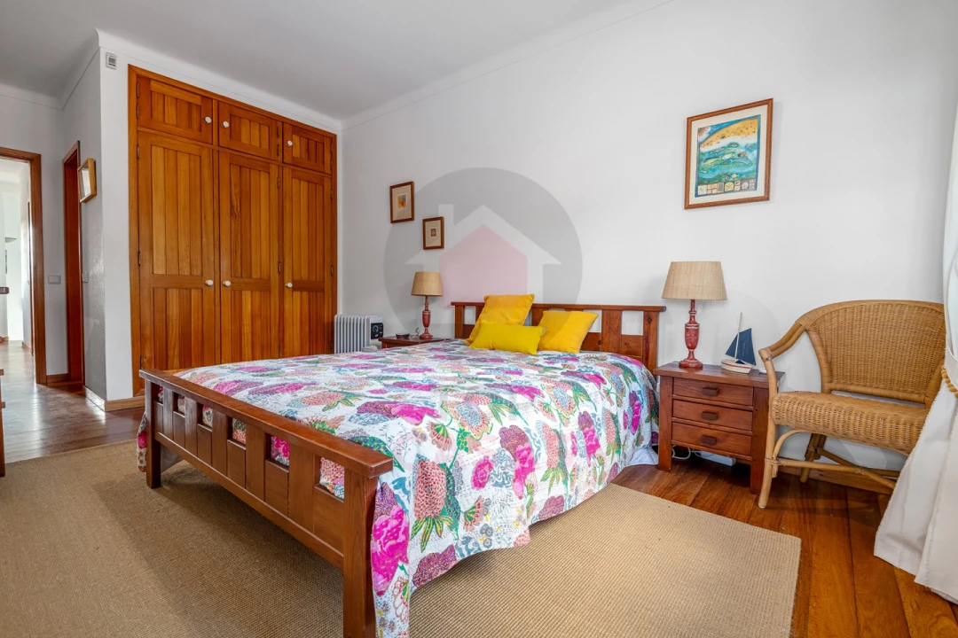 Moradia T3 para Venda em São Martinho do Porto Foto 21