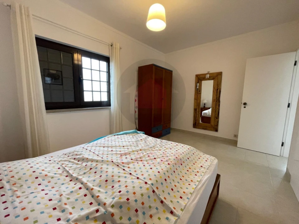 Apartamento T1 para Venda em Foz do Arelho Foto 20