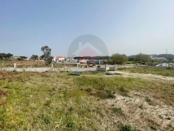 Moradia T3 para Venda em Nadadouro