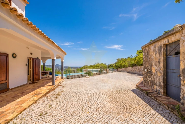 Moradia T3 para Venda em Conceição e Estoi Foto 19