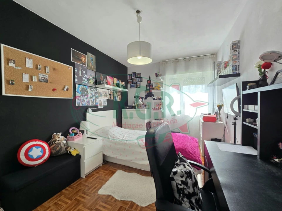Apartamento T2 para Venda em Fânzeres e São Pedro da Cova Foto 33
