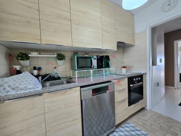 Apartamento T2 para Venda em Fânzeres e São Pedro da Cova