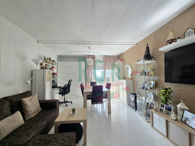 Apartamento T2 para Venda em Fânzeres e São Pedro da Cova Foto 7