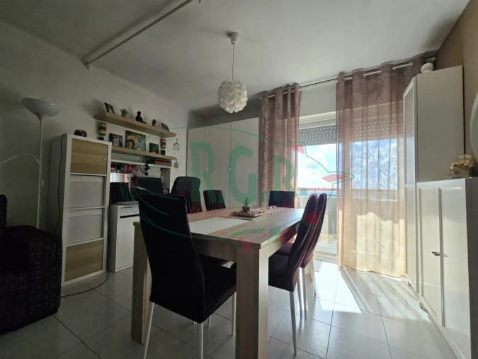 Apartamento T2 para Venda em Fânzeres e São Pedro da Cova Foto 9