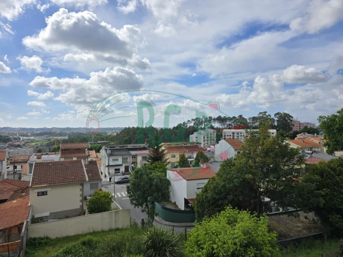 Apartamento T2 para Venda em Fânzeres e São Pedro da Cova Foto 13