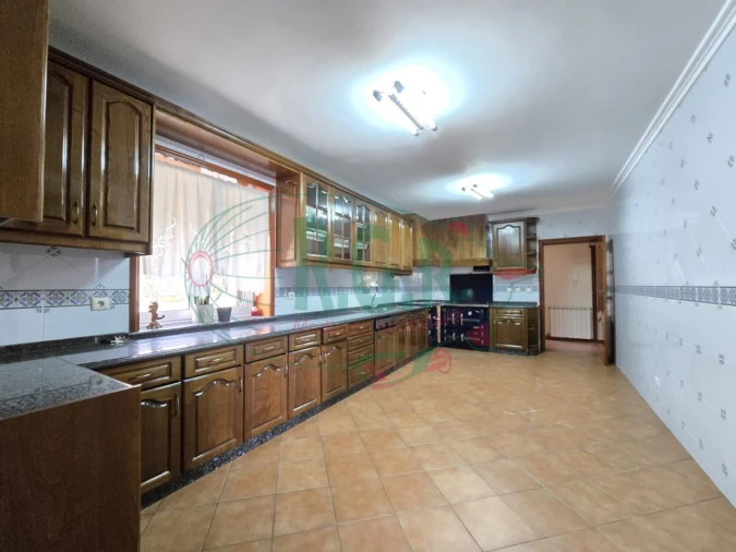 Moradia T4 para Venda em Gondomar (São Cosme), Valbom e Jovim Foto 8