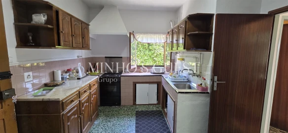 Moradia T3 para Venda em Bouro (Santa Maria)