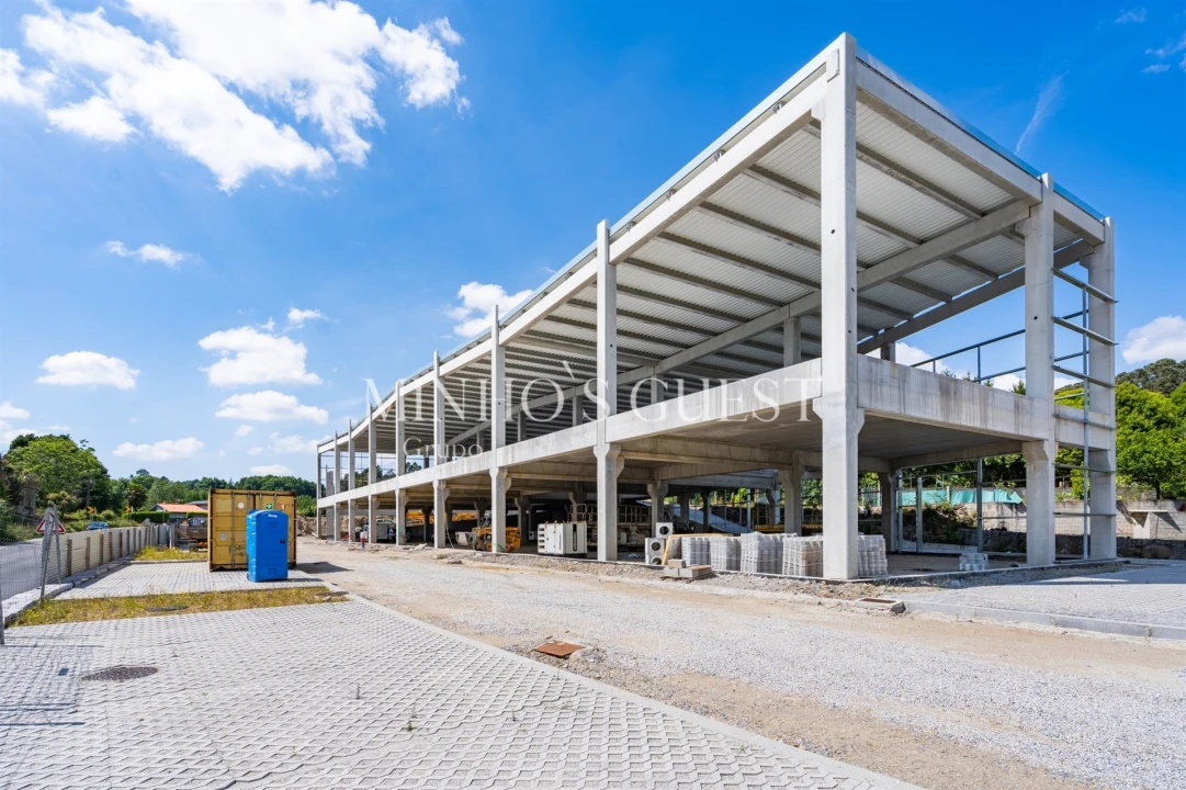 Armazém para Venda em Ronfe Foto 9