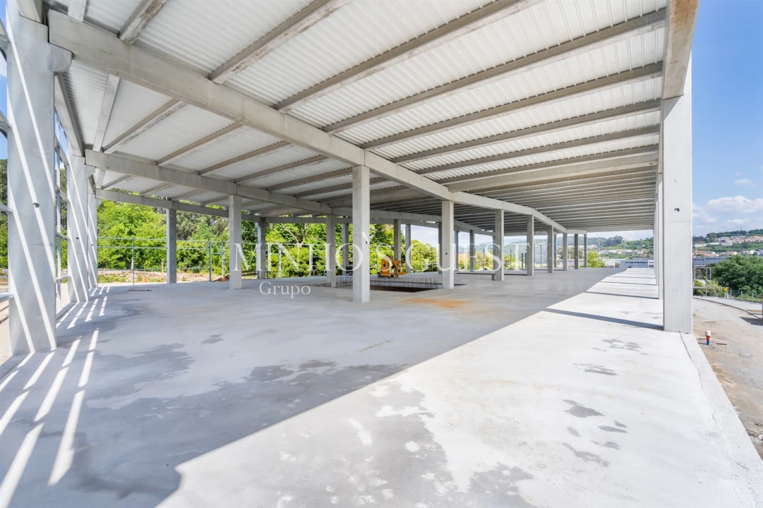 Armazém para Venda em Ronfe Foto 17
