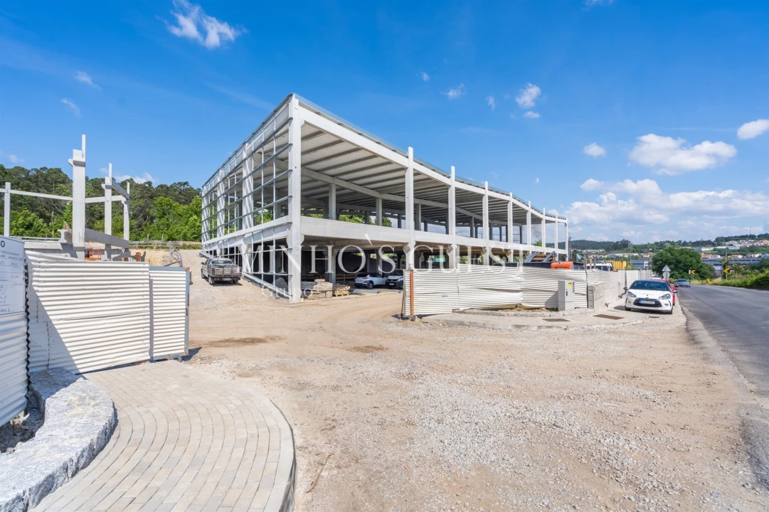 Armazém para Venda em Ronfe Foto 22