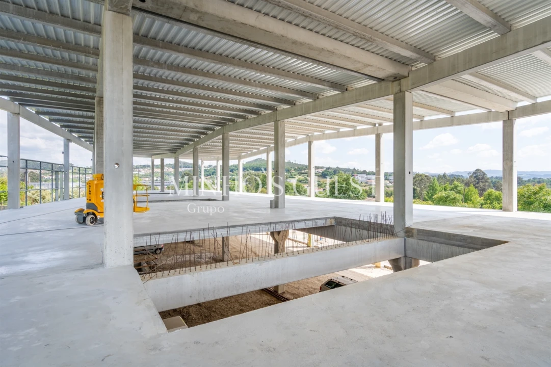 Armazém para Venda em Ronfe Foto 16