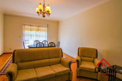 Apartamento T3 para Arrendamento em Ranhados