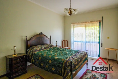 Apartamento T3 para Arrendamento em Ranhados