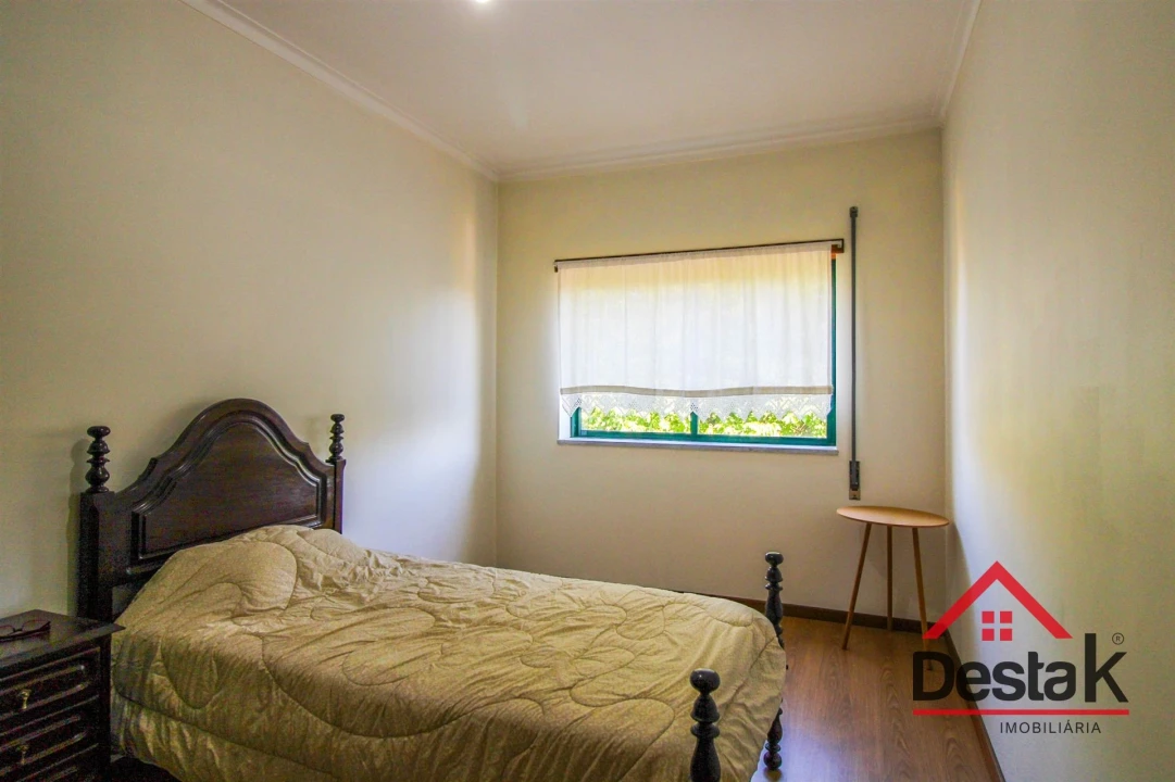 Apartamento T3 para Arrendamento em Ranhados Foto 9