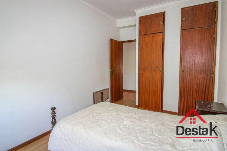 Apartamento T3 para Arrendamento em Ranhados Foto 10