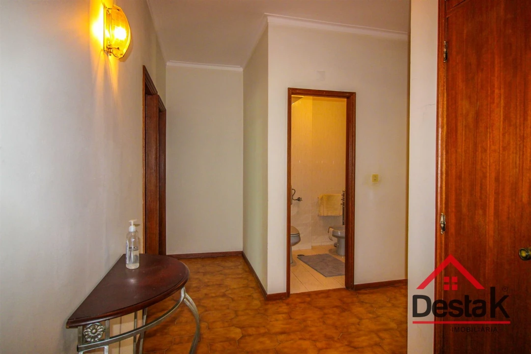 Apartamento T3 para Arrendamento em Ranhados Foto 14