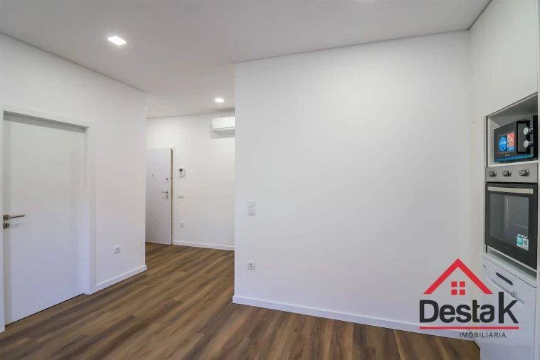 Apartamento T1 para Arrendamento em Viseu Foto 4