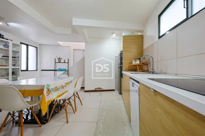 Moradia T2 para Venda em Camara de Lobos