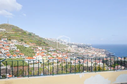 Moradia T2 para Venda em Camara de Lobos
