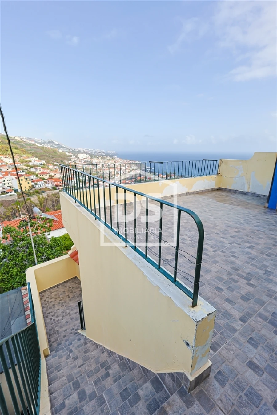 Moradia T2 para Venda em Camara de Lobos Foto 10