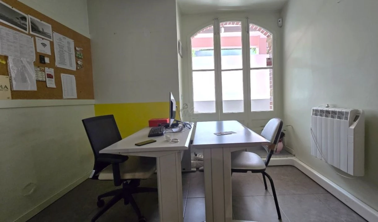 Escritório para Venda em Campo de Ourique Foto 22