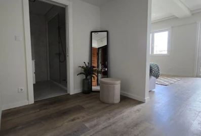 Apartamento T3 para Venda em Benfica