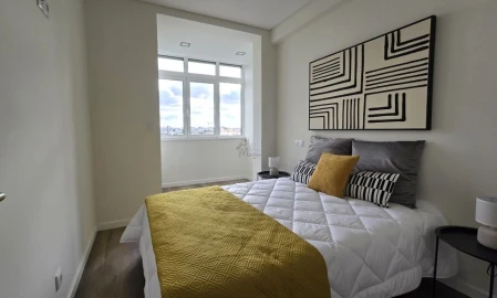 Apartamento T3 para Venda em Benfica