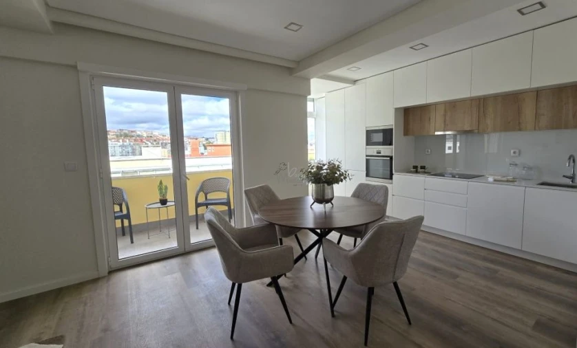 Apartamento T3 para Venda em Benfica Foto 22