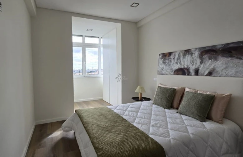 Apartamento T3 para Venda em Benfica Foto 19