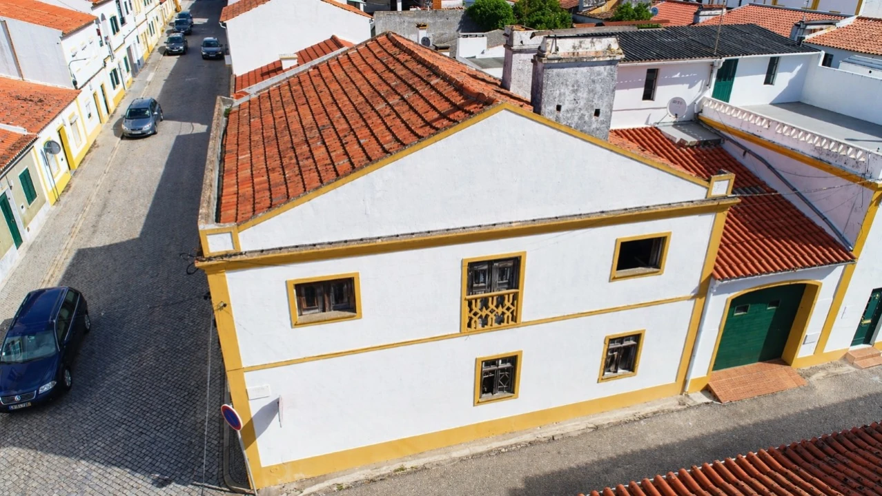 Moradia T6 para Venda em Alter do Chão Foto 4