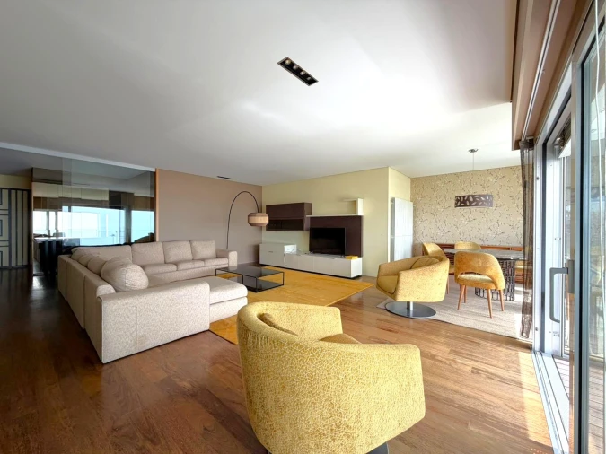 Apartamento T4 para Arrendamento em Matosinhos e Leça da Palmeira Foto 5