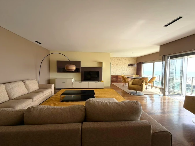 Apartamento T4 para Arrendamento em Matosinhos e Leça da Palmeira Foto 7